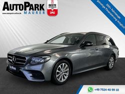Grau Gebraucht 2018 Mercedes E220 AMG Limousine | 23.998 € (Superpreis)