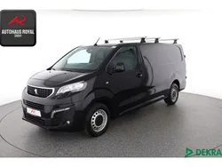 Schwarz (metallic) Gebraucht 2020 Peugeot Expert Van | 21.879 € (Etwas zu teuer)