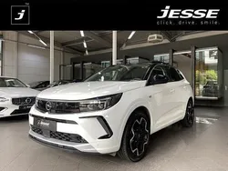 Jade weiß / dach schwarz (p0w (metallic) Gebraucht 2024 Opel Grandland X Ultimate SUV | 25.990 € (Fairer Preis)