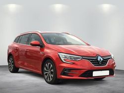 Rot Gebraucht 2023 Renault Mégane IV Techno Limousine | 21.980 € (Fairer Preis)