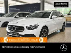 Weiß Gebraucht 2022 Mercedes E300 Avantgarde Limousine | 34.890 € (Fairer Preis)