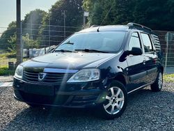 Blau Gebraucht 2012 Dacia Logan Limousine | 4.990 € (Teuer)