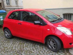 Rot Gebraucht 2007 Toyota Yaris Kleinwagen | 1.500 € (Guter Preis)