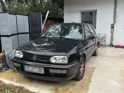 Schwarz Gebraucht 1999 VW Golf IV Kleinwagen | 800 € (Guter Preis)