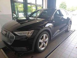 Brillantschwarz Gebraucht 2022 Audi e-tron S-Line SUV | 28.800 € (Superpreis)