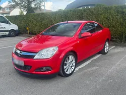 Rot Gebraucht 2008 Opel Astra Cabriolet Cabrio | 3.800 € (Fairer Preis)