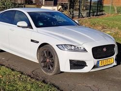 Gebraucht 2018 Jaguar XF R-Sport Limousine | 13.900 € (Guter Preis)