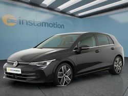 Schwarz Gebraucht 2024 VW Golf VIII Kleinwagen | 27.599 € (Fairer Preis)