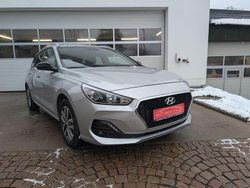 Silber Gebraucht 2019 Hyundai i30 YES! Kombi | 14.990 € (Fairer Preis)