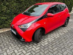 Rot Gebraucht 2019 Toyota Aygo X-clusiv Kleinwagen | 8.800 € (Superpreis)