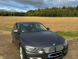 Grau Gebraucht 2014 BMW 318 Comfort Edition Kombi | 9.300 € (Guter Preis)