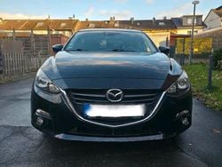 Schwarz Gebraucht 2016 Mazda 3 Limousine | 8.999 € (Superpreis)