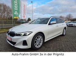 Weiß Gebraucht 2023 BMW 320 Kombi | 28.990 € (Guter Preis)