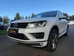 Weiß Gebraucht 2016 VW Touareg Edition SUV | 18.600 € (Fairer Preis)