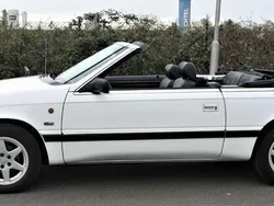 Weiß Gebraucht 1989 Chrysler Le Baron Cabrio | 2.200 €