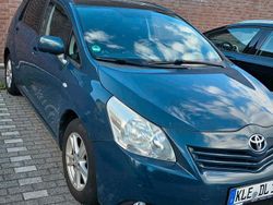 Blau Gebraucht 2010 Toyota Verso Van / Kleinbus | 5.500 € (Fairer Preis)