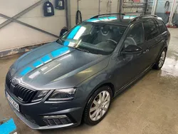 Grau Gebraucht 2019 Skoda Octavia RS Kombi | 19.500 € (Guter Preis)