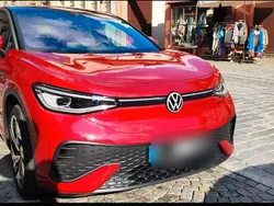 Rot Gebraucht 2022 VW ID.5 Pro Performance SUV | 28.890 € (Guter Preis)