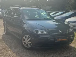 Schwarz Gebraucht 2004 Opel Astra Njoy Kombi | 1.990 €