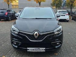 Black gne + grey kng Gebraucht 2017 Renault Scénic IV Bose Edition Van / Kleinbus | 13.400 € (Fairer Preis)