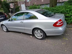 Silber Gebraucht 2003 Mercedes CLK200 Coupé | 4.500 €