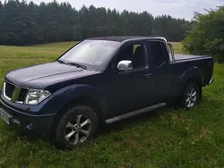 Blau Gebraucht 2009 Nissan Navara Abholung | 11.000 €