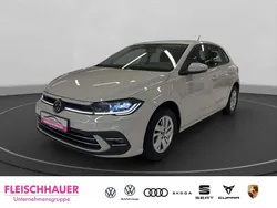 Grau Gebraucht 2022 VW Polo Style Kleinwagen | 19.980 € (Guter Preis)