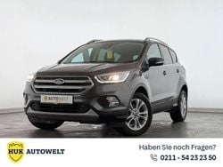 Grau Gebraucht 2019 Ford Kuga Titanium SUV | 15.260 € (Guter Preis)