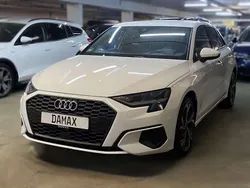Ibisweiß Gebraucht 2023 Audi A3 Sportback Kombi | 19.990 € (Superpreis)