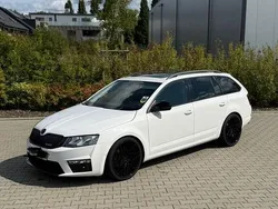 Weiß Gebraucht 2014 Skoda Octavia vRS Kombi | 7.990 € (Superpreis)