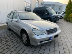 Silber Gebraucht 2012 Mercedes C220 Kombi | 4.200 €