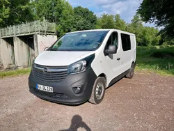 Weiß Gebraucht 2018 Opel Vivaro Van | 10.300 €