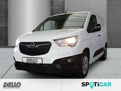Jade weiss/arktis weiss Gebraucht 2022 Opel Combo Edition Van / Kleinbus | 18.290 € (Fairer Preis)