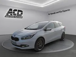 Weiß Gebraucht 2015 Kia Ceed Sportswagon 2 Kombi | 6.970 € (Fairer Preis)