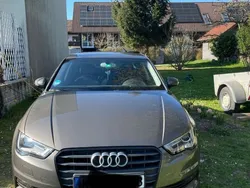 Andere außenfarben Gebraucht 2014 Audi A3 Ambiente Limousine | 18.299 €