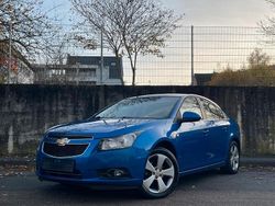 Blau Gebraucht 2010 Chevrolet Cruze Limousine | 3.890 € (Etwas zu teuer)