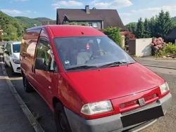 Rot Gebraucht 2001 Citroën Jumpy Van / Kleinbus | 2.550 €