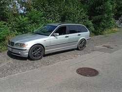 Silber Gebraucht 2005 BMW 320 Kombi | 2.450 € (Superpreis)