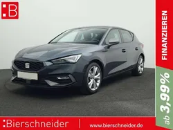 Grau Gebraucht 2024 Seat Leon FR Limousine | 26.450 € (Fairer Preis)