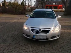 Silber Gebraucht 2012 Opel Insignia Eco Kombi | 2.475 € (Fairer Preis)
