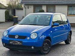 Blau Gebraucht 2001 VW Lupo Basis Kleinwagen | 1.799 € (Fairer Preis)