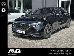Obsidianschwarz Gebraucht 2025 Mercedes E220 AMG Limousine | 60.900 €