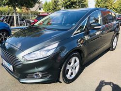 Mambagrünmet. Gebraucht 2017 Ford S-MAX Titanium Van / Kleinbus | 19.850 € (Etwas zu teuer)
