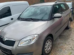 Gelb Gebraucht 2008 Skoda Fabia Kombi | 1.299 € (Superpreis)