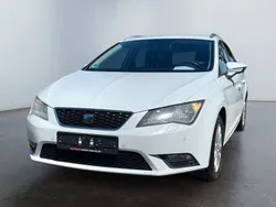 Weiß Gebraucht 2014 Seat Leon ST Style Kombi | 6.550 € (Guter Preis)