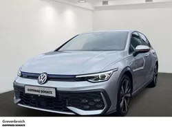 Silber Gebraucht 2024 VW Golf VIII GTE Limousine | 40.980 € (Superpreis)