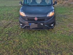 Schwarz Gebraucht 2019 Fiat Doblò Van / Kleinbus | 12.000 € (Fairer Preis)