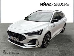Weiß Gebraucht 2025 Ford Focus ST-Line X Kombi | 31.250 € (Teuer)