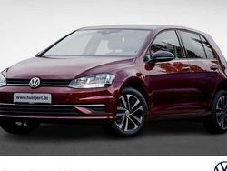 Rot Gebraucht 2019 VW Golf VII IQ Drive Limousine | 15.888 € (Superpreis)