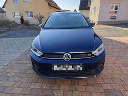 Blau Gebraucht 2017 VW Golf Sportsvan Van / Kleinbus | 12.400 € (Fairer Preis)